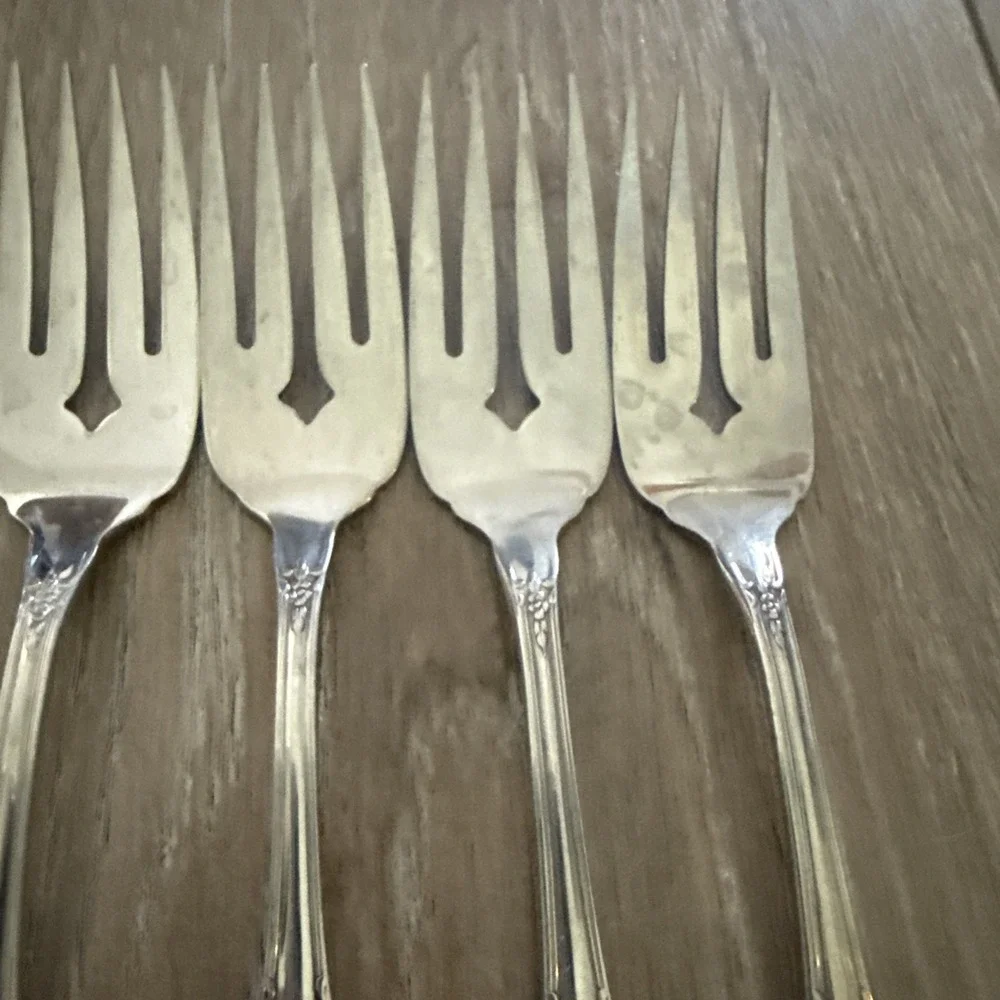 5‎ Oneida HH KENNETT SQUARE Stainless SALAD FORKS Distinction Deluxe
